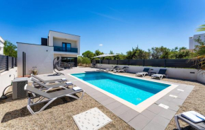 Villa Eclips
